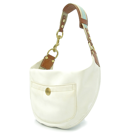 Coach(��ġ) ����� �̹���3 - ���̺��� �߰���ǰ