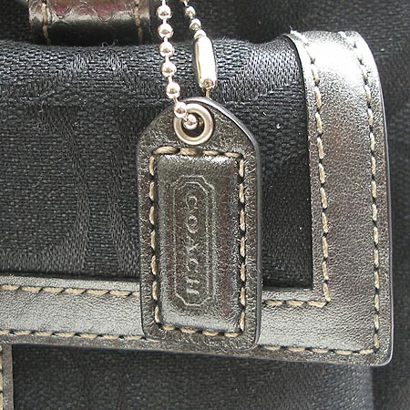 Coach(��ġ) ��Ƽ ������ ��Ʈ�� �̹���4 - ���̺��� �߰���ǰ