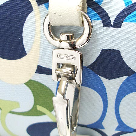 Coach(��ġ) �ñ׳��� ����� �̹���2 - ���̺��� �߰���ǰ