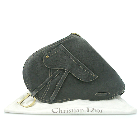 Dior(ũ����î���) ũ�ν��� �̹���2 - ���̺��� �߰���ǰ