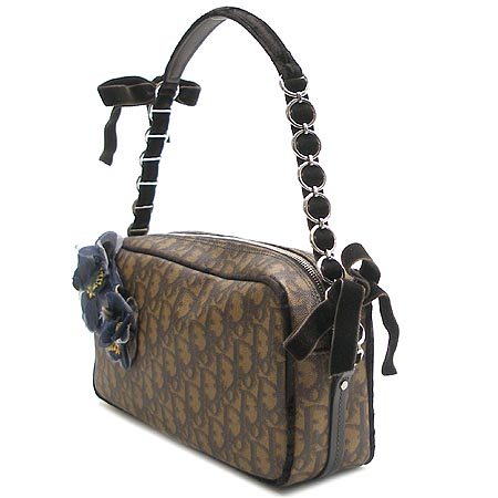 Dior(ũ����î���) �����(�Ե��鼼 ������) �̹���3 - ���̺��� �߰���ǰ