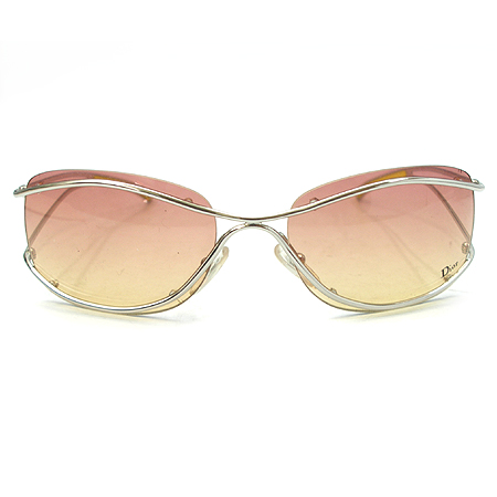 Dior(ũ����î���) ���۶� �̹���3 - ���̺��� �߰���ǰ