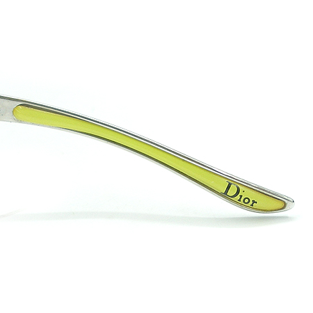 Dior(ũ����î���) ���۶� �̹���5 - ���̺��� �߰���ǰ