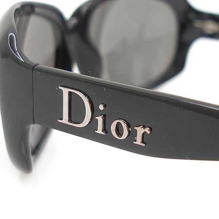 Dior(ũ����î���) ���� �ΰ� ���۶� �̹���4 - ���̺��� �߰���ǰ