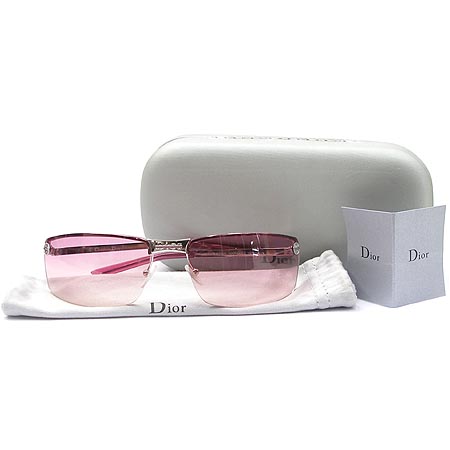Dior(ũ����î���)* ���۶� �̹���2 - ���̺��� �߰���ǰ
