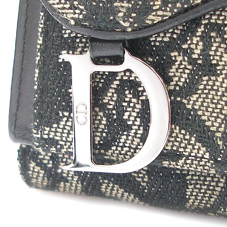 Dior(ũ����î���) ������ �̹���2 - ���̺��� �߰���ǰ
