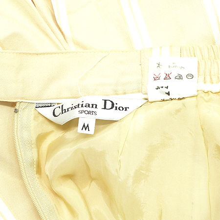 Dior(ũ����î���) ��ĿƮ �̹���3 - ���̺��� �߰���ǰ