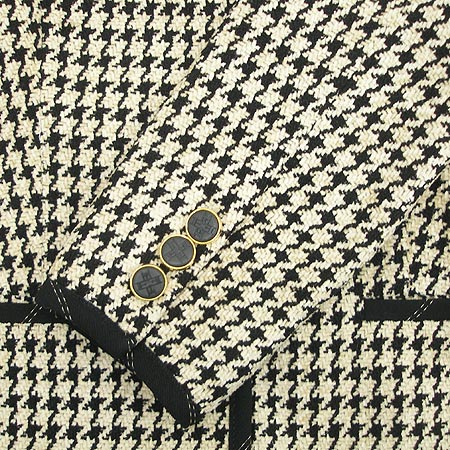 Escada(�������) ���� �̹���3 - ���̺��� �߰���ǰ