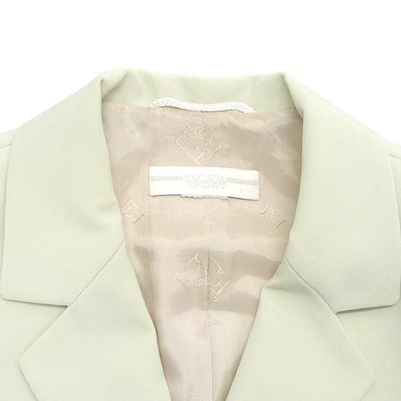 Escada(�������) ���� �̹���3 - ���̺��� �߰���ǰ