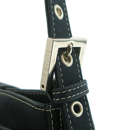 Fendi(���) ����� �̹���3 - ���̺��� �߰���ǰ
