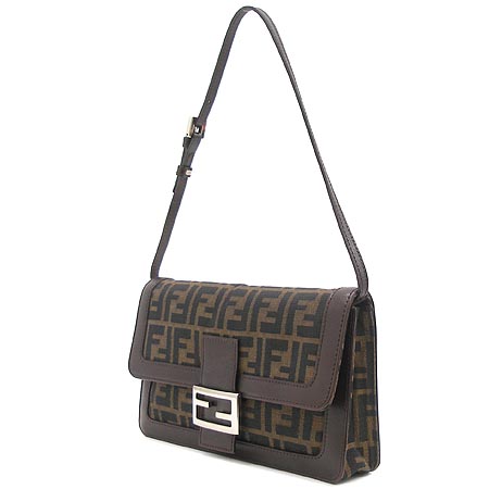 Fendi(���) 8BH076 ��ī ���� ����� [�б�������] �̹���2 - ���̺��� �߰���ǰ