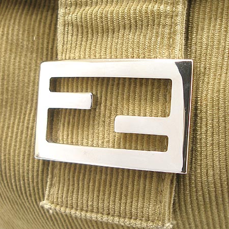 Fendi(���) ����� �̹���5 - ���̺��� �߰���ǰ