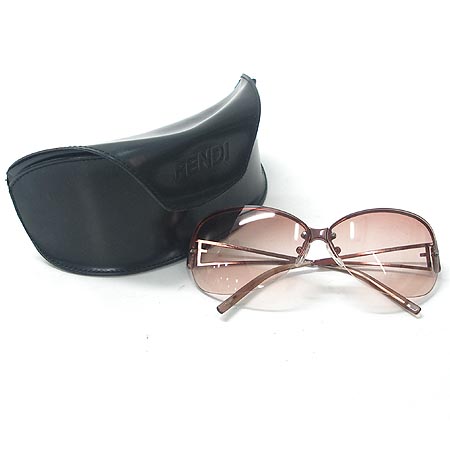 Fendi(���) ���۶� �̹���2 - ���̺��� �߰���ǰ