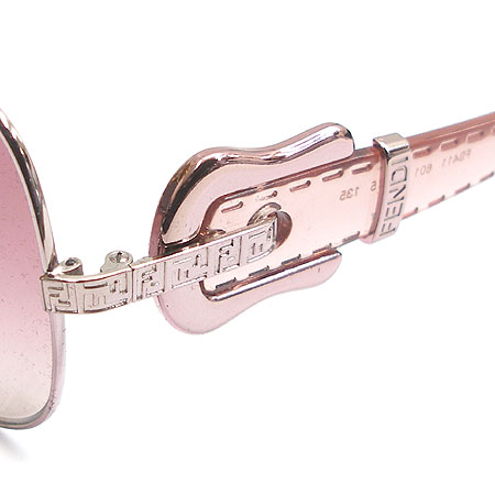 Fendi(���) ���۶� �̹���5 - ���̺��� �߰���ǰ