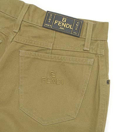 Fendi(���) ���� �̹���3 - ���̺��� �߰���ǰ