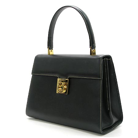 Ferragamo(��󰡸�) ��Ʈ�� �̹���2 - ���̺��� �߰���ǰ