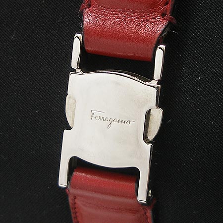 Ferragamo(��󰡸�) ����� �̹���4 - ���̺��� �߰���ǰ