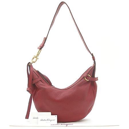 Ferragamo(��󰡸�) 21 5407 ȣ�� ����� �̹���2 - ���̺��� �߰���ǰ