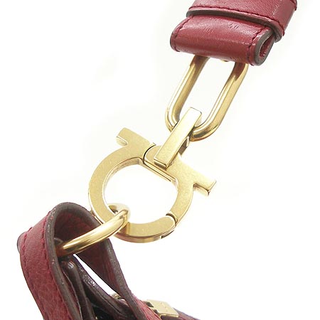 Ferragamo(��󰡸�) 21 5407 ȣ�� ����� �̹���4 - ���̺��� �߰���ǰ