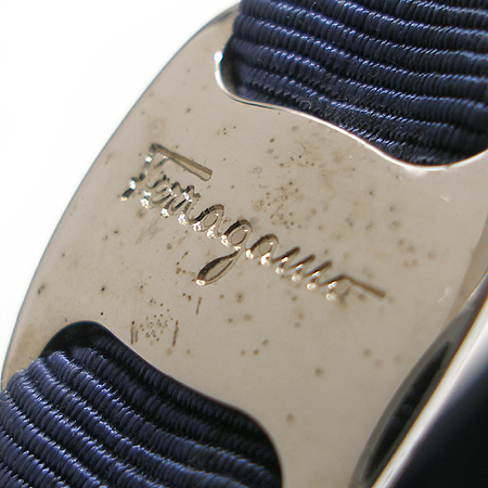 Ferragamo(��󰡸�) ��Ʈ�� �̹���4 - ���̺��� �߰���ǰ