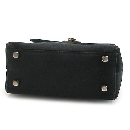 Ferragamo(��󰡸�) ��ũ �̴� ��Ʈ�� �̹���5 - ���̺��� �߰���ǰ