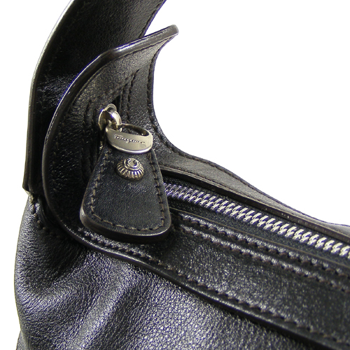 Ferragamo ��󰡸� A130 ����� [��ȭ��������] �̹���4 - ���̺��� �߰���ǰ