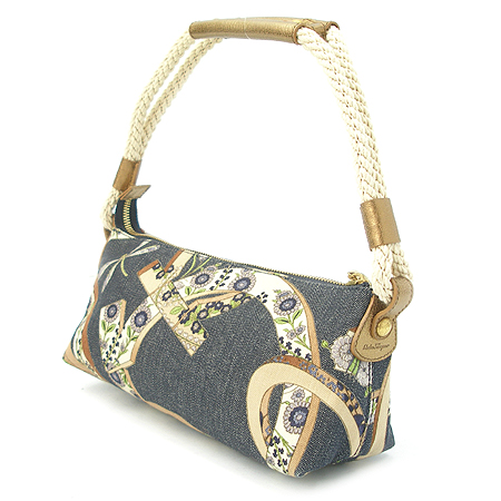 Ferragamo(��󰡸�) ����� �̹���2 - ���̺��� �߰���ǰ