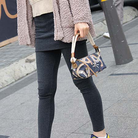 Ferragamo(��󰡸�) ����� �̹���7 - ���̺��� �߰���ǰ