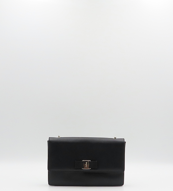 Ferragamo(��󰡸�) 21 D855 ���� ���� GINNY(����) ���� �ٶ� ��� ü�� ũ�ν��� [�д�������] �̹���2 - ���̺��� �߰���ǰ