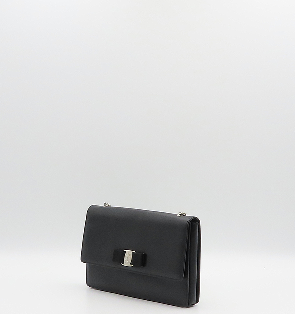 Ferragamo(��󰡸�) 21 D855 ���� ���� GINNY(����) ���� �ٶ� ��� ü�� ũ�ν��� [�д�������] �̹���3 - ���̺��� �߰���ǰ