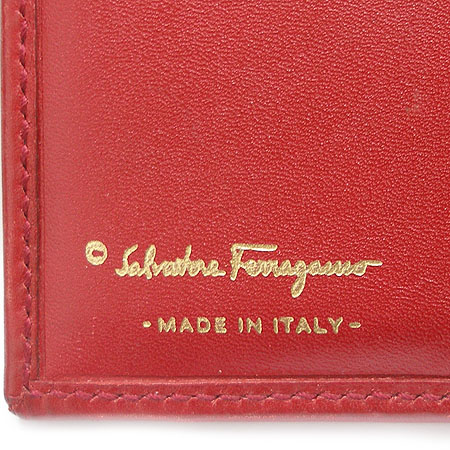 Ferragamo(��󰡸�)- 22-1860 ������ �̹���3 - ���̺��� �߰���ǰ