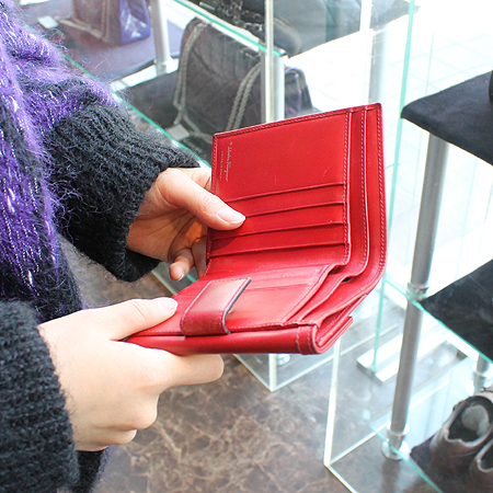 Ferragamo(��󰡸�)- 22-1860 ������ �̹���5 - ���̺��� �߰���ǰ