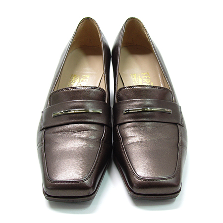 Ferragamo(��󰡸�) ���� �̹���2 - ���̺��� �߰���ǰ