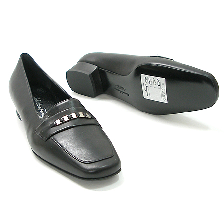 Ferragamo(��󰡸�) ���� �̹���3 - ���̺��� �߰���ǰ