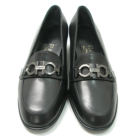Ferragamo(��󰡸�) ���� �̹���2 - ���̺��� �߰���ǰ