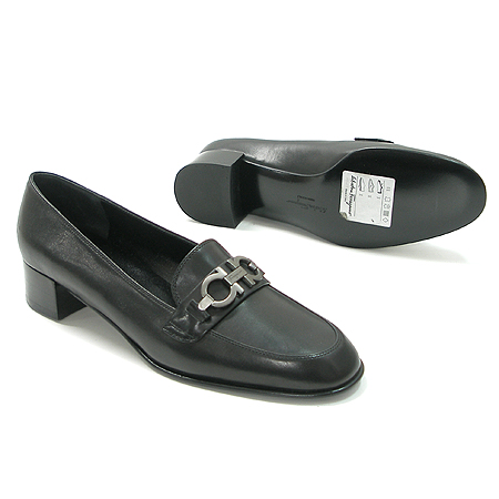 Ferragamo(��󰡸�) ���� �̹���3 - ���̺��� �߰���ǰ