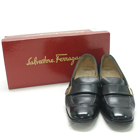 Ferragamo(��󰡸�) ���� �̹���2 - ���̺��� �߰���ǰ