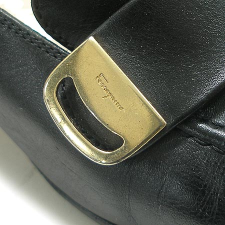 Ferragamo(��󰡸�) ���� �̹���5 - ���̺��� �߰���ǰ