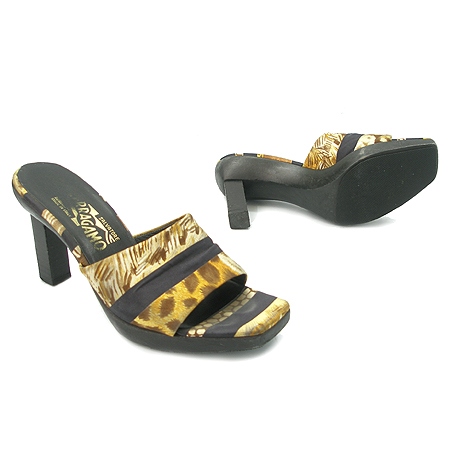 Ferragamo(��󰡸�) ���� �̹���3 - ���̺��� �߰���ǰ