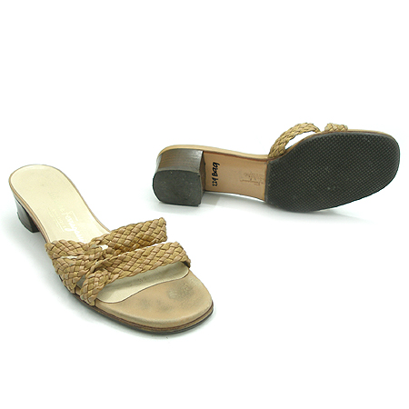Ferragamo(��󰡸�) ���� �̹���3 - ���̺��� �߰���ǰ