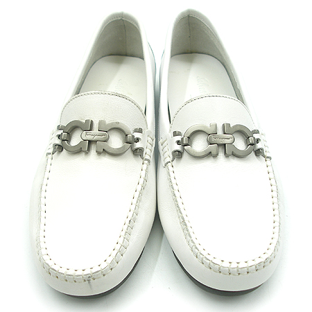 Ferragamo(��󰡸�) ���� �̹���2 - ���̺��� �߰���ǰ