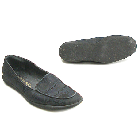 Ferragamo(��󰡸�) ���� �̹���2 - ���̺��� �߰���ǰ
