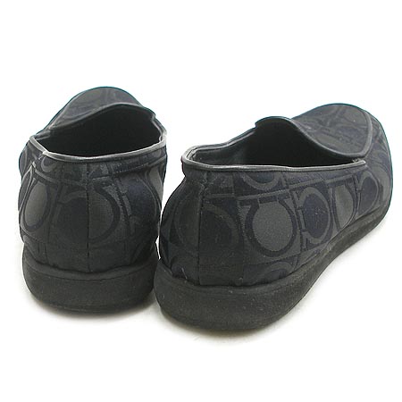 Ferragamo(��󰡸�) ���� �̹���4 - ���̺��� �߰���ǰ