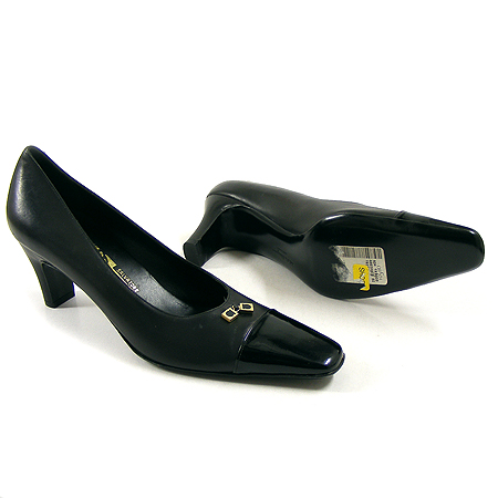 Ferragamo ���� �̹���2 - ���̺��� �߰���ǰ