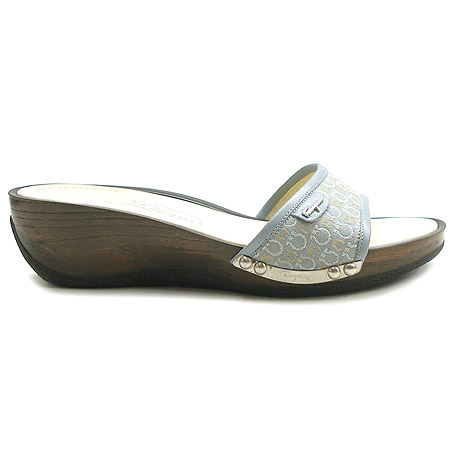 Ferragamo(��󰡸�) ���� �̹���4 - ���̺��� �߰���ǰ