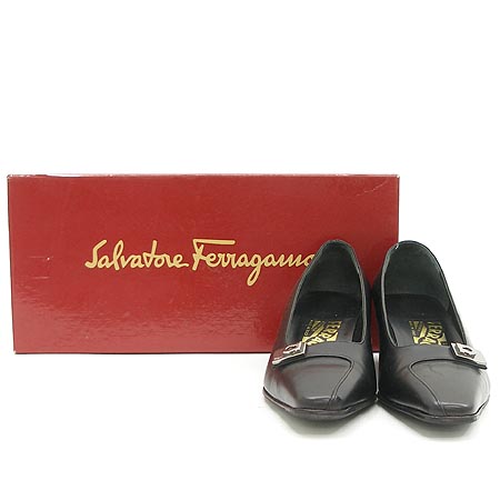 Ferragamo(��󰡸�) ���� �̹���2 - ���̺��� �߰���ǰ