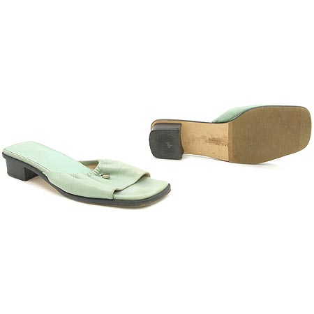 Ferragamo(��󰡸�) ���� �̹���2 - ���̺��� �߰���ǰ