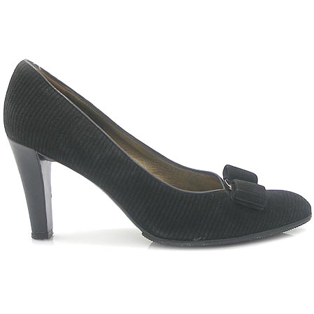 Ferragamo(��󰡸�) �� ���� �ٶ� ���� �̹���4 - ���̺��� �߰���ǰ