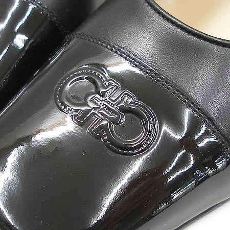 Ferragamo(��󰡸�) ���� �̹���5 - ���̺��� �߰���ǰ