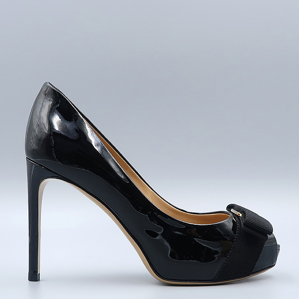 Ferragamo(��󰡸�) PLUM ���� ���̴�Ʈ ���� �ٶ� ��� ������ ������ ���� - 220mm [����������] �̹���4 - ���̺��� �߰���ǰ